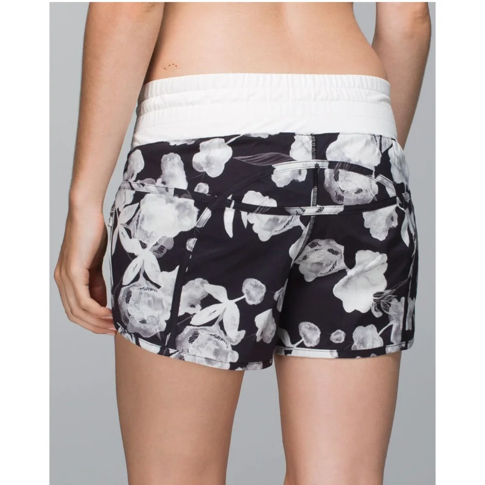 Lululemon Run Track Shorts 4 NWOT